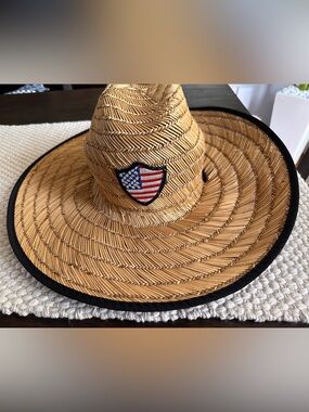 Straw Wide-Brim Sun Hat with American Flag Shield Patch - Soul of Adventure